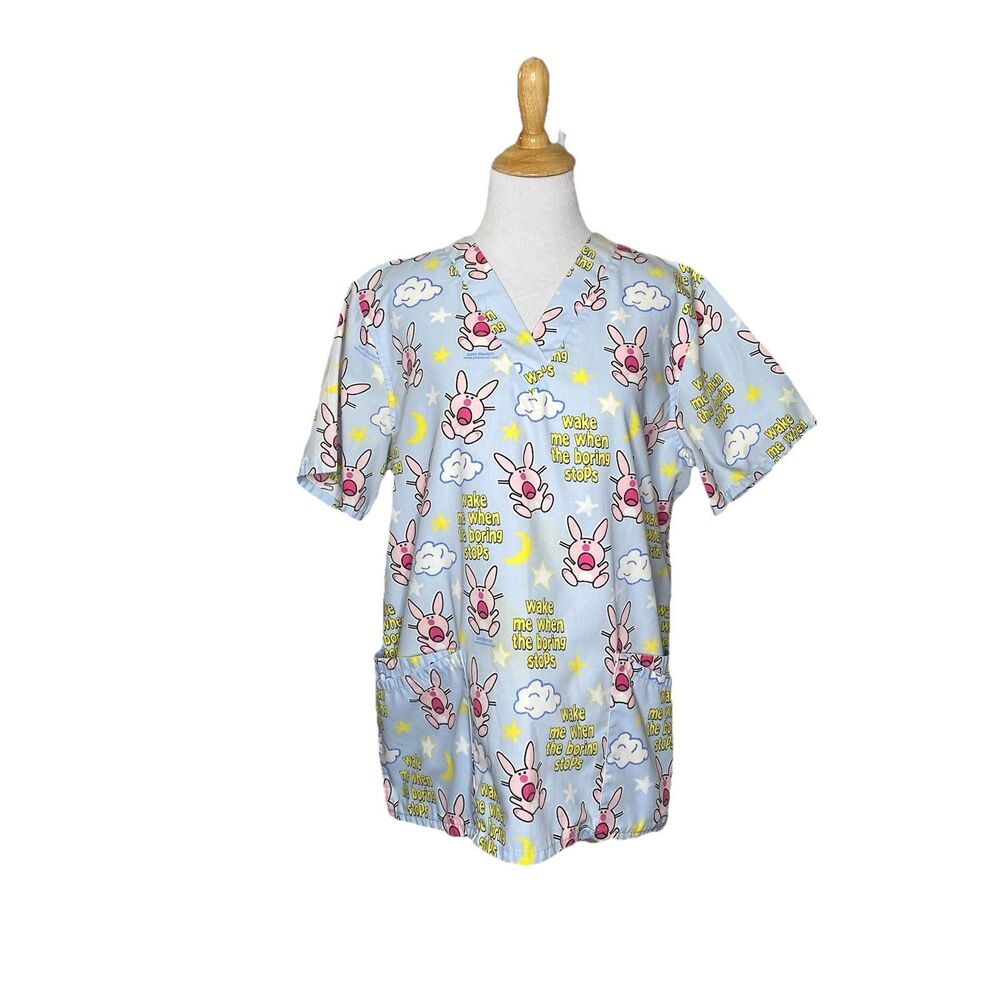 It’s Happy Bunny Jim Benton Scrub Top Women’s Size M Light Blue Pink White